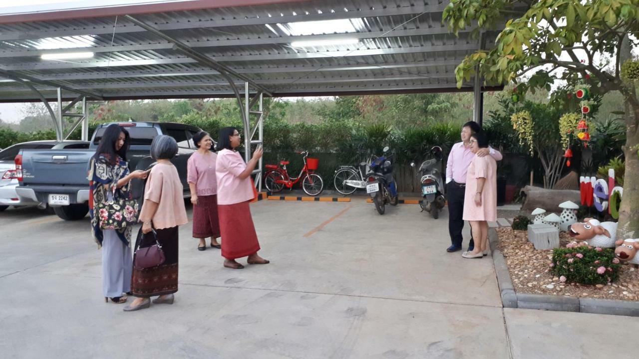Baan Lita Aparthotel Phimai Eksteriør bilde